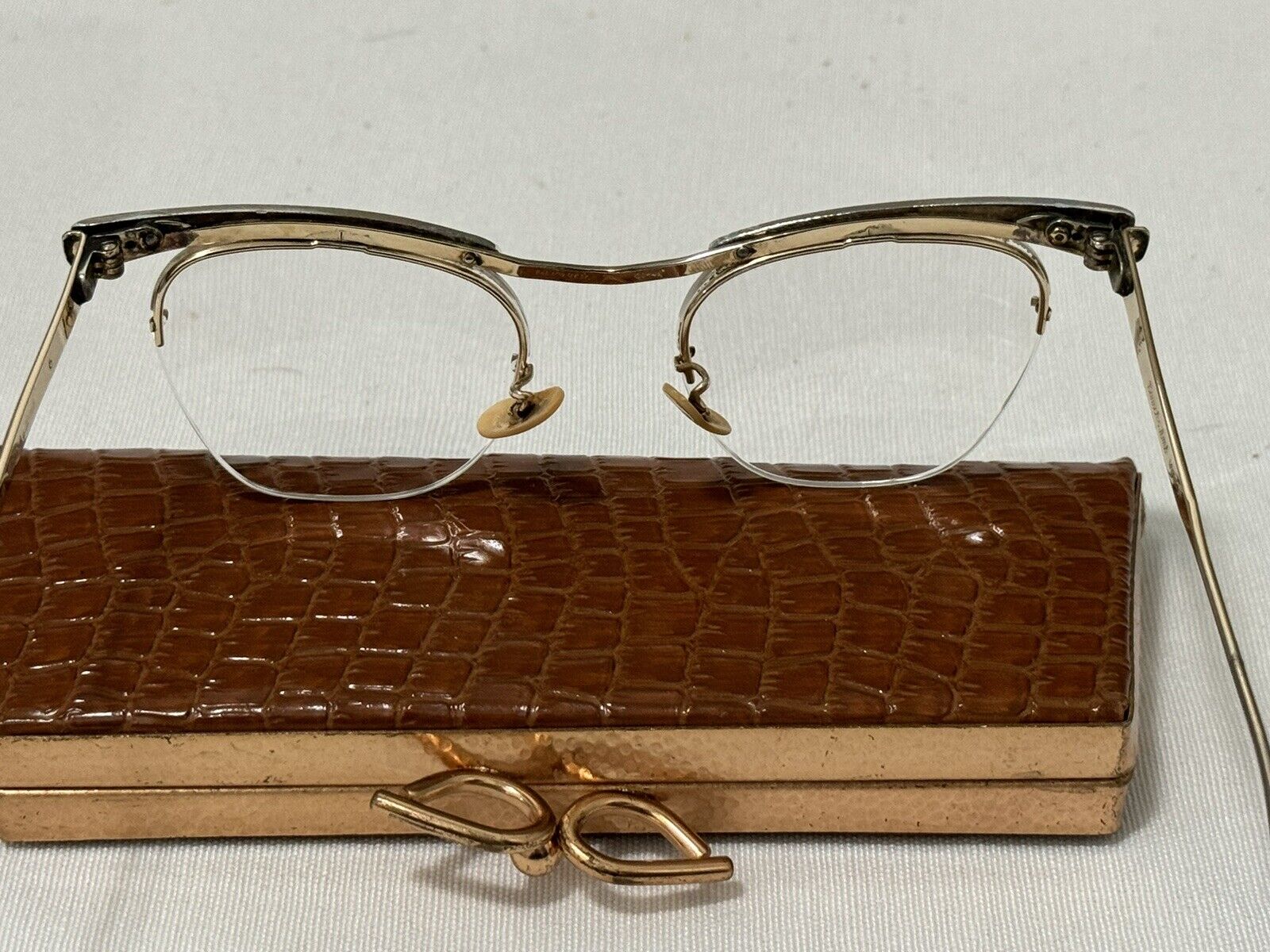 Vintage Bausch & Lomb Semi Rimless Cats Eye Glass… - image 15