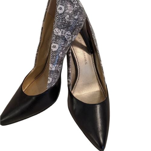 NWOT Audrey Brooke Black/White Pointed Heels 6 - image 1