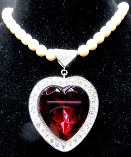 YSL YVES SAINT LAURENT Huge Crystal Heart Pendant… - image 1