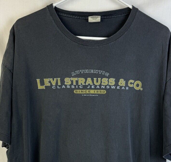 Vintage Levis Strauss T Shirt Single Stitch Tee C… - image 1