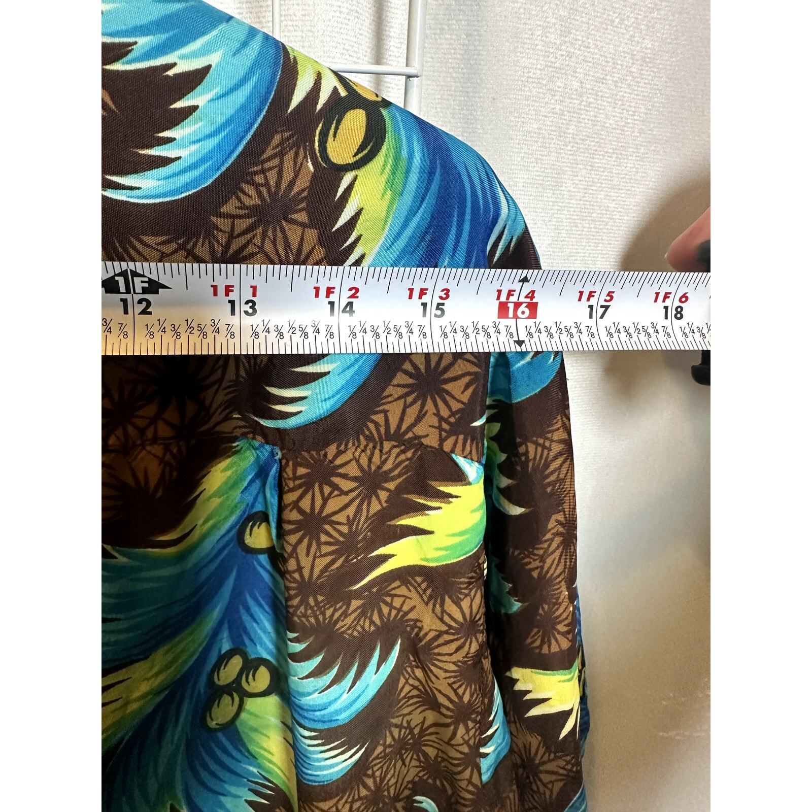 Sun and Surf Vintage Hawaiian shirt M Rayon Japan - image 7