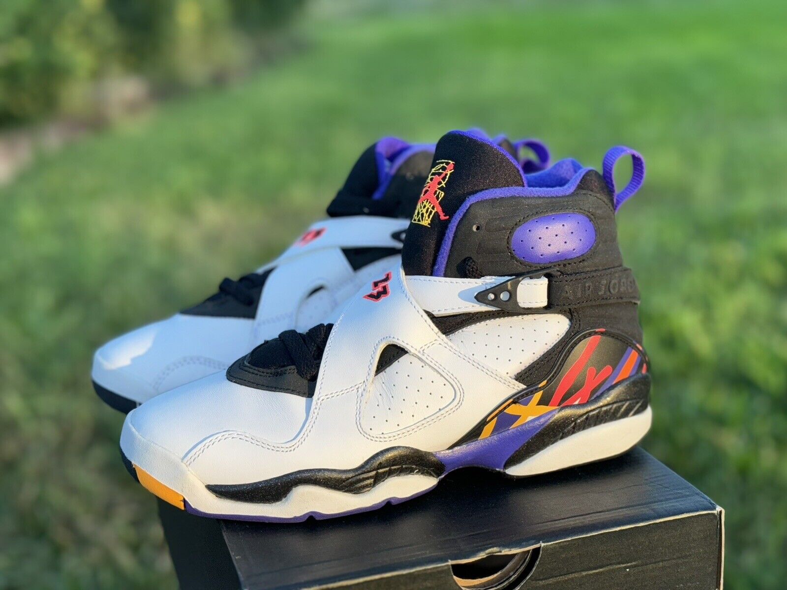 Size 5.5Y - Jordan 8 Three-Peat 2015 - image 1