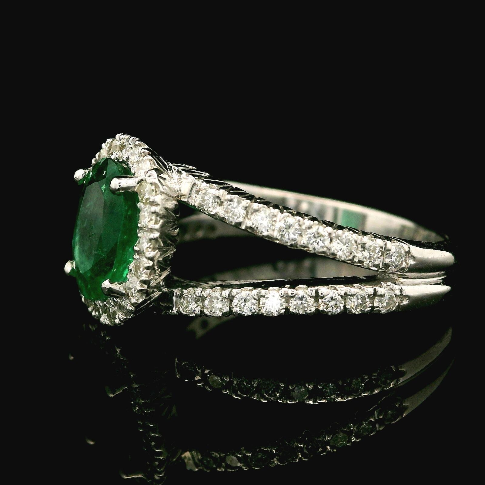 Elegant 18k White Gold 1.81ctw Oval Emerald & Dia… - image 10