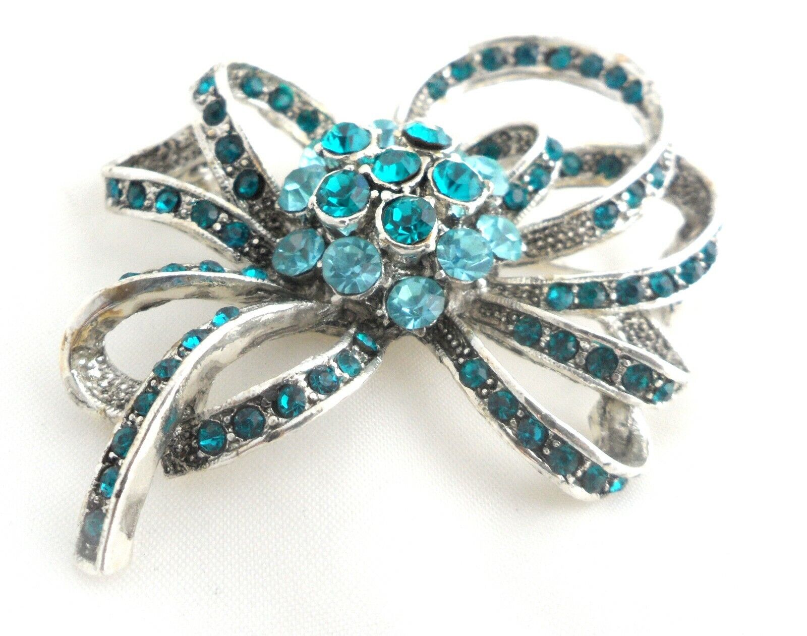 Vintage Rhinestone Bow Brooch Faux Marcasite Silv… - image 3