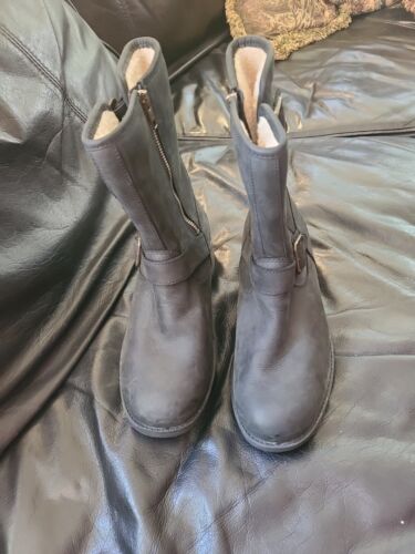 UGG Leather Fashion Boots. Side Zipper/Buckle Lin… - image 1