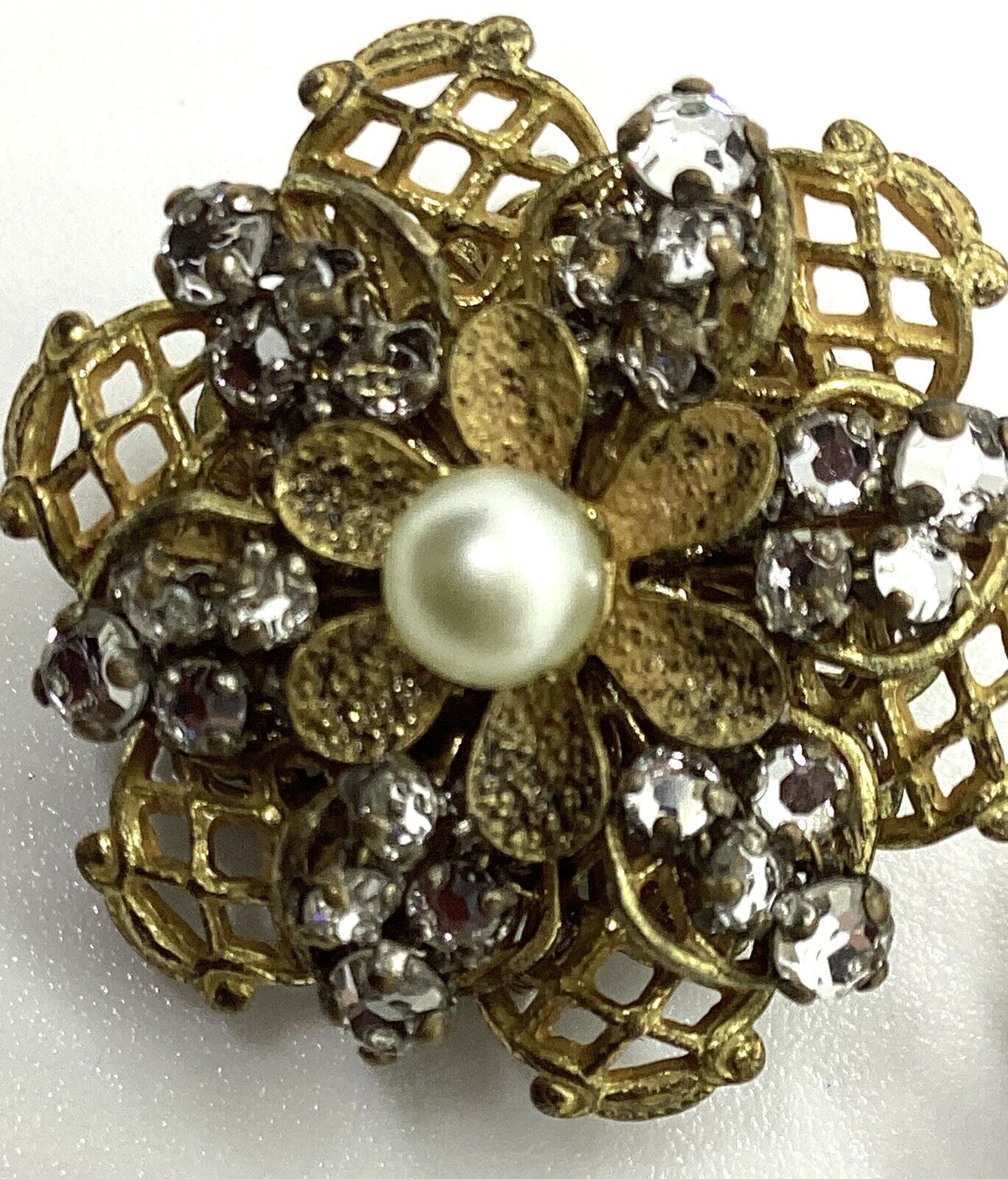 MIRIAM HASKELL Signed Pearl & Rhinestone Clip Ear… - image 14