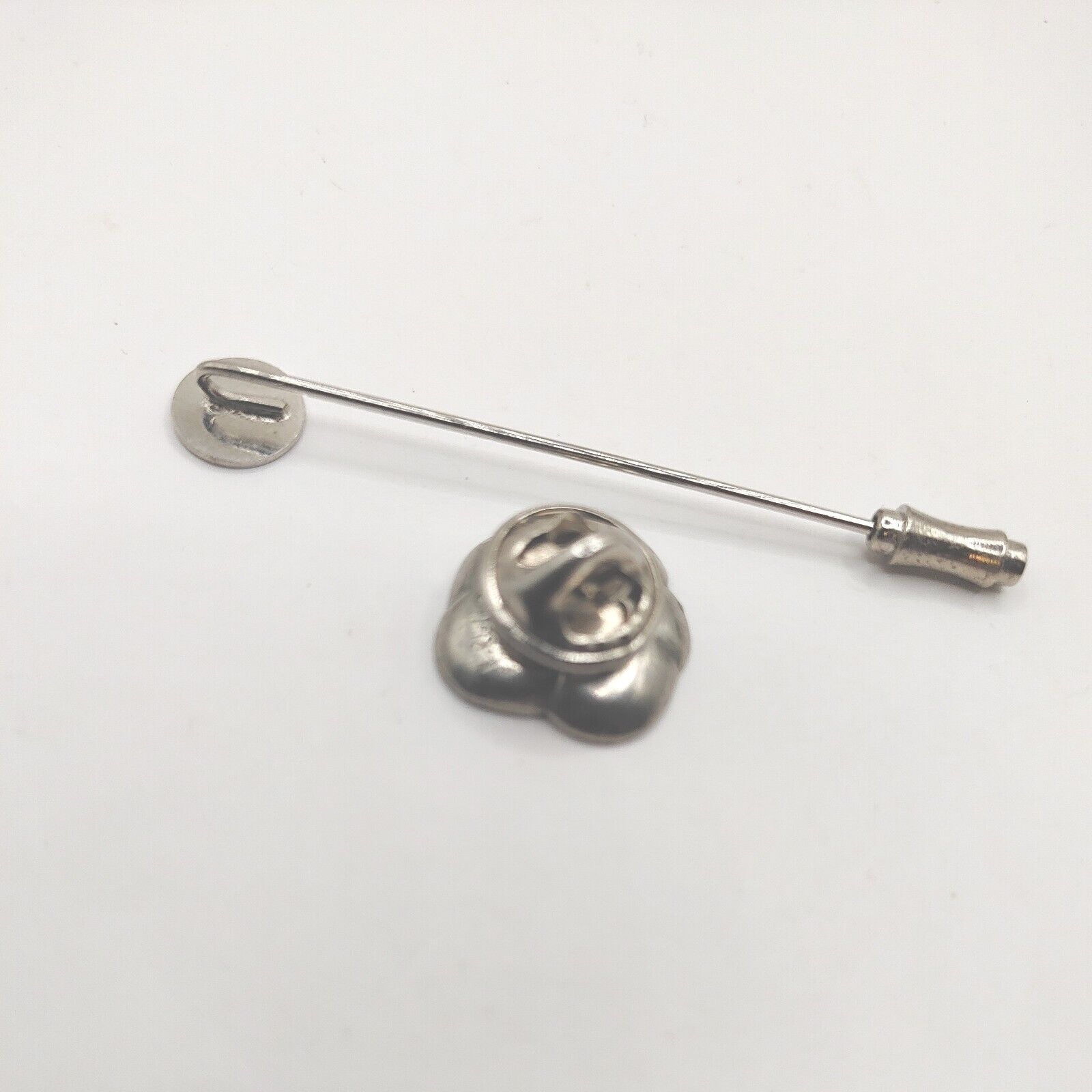 Lot Of 2/stick Pin Silver Tone Signed MV31984 Yin… - image 5