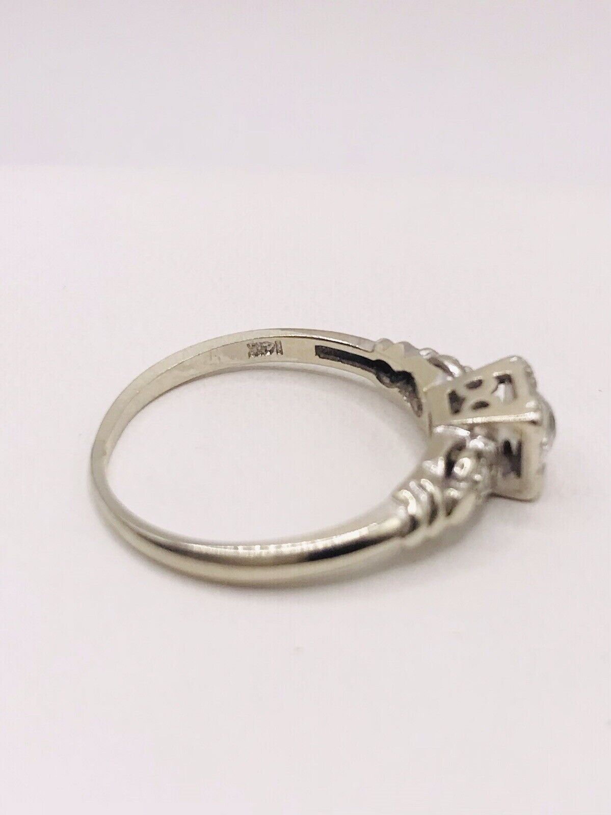 14k White Gold Natural Diamonds Ring - image 4