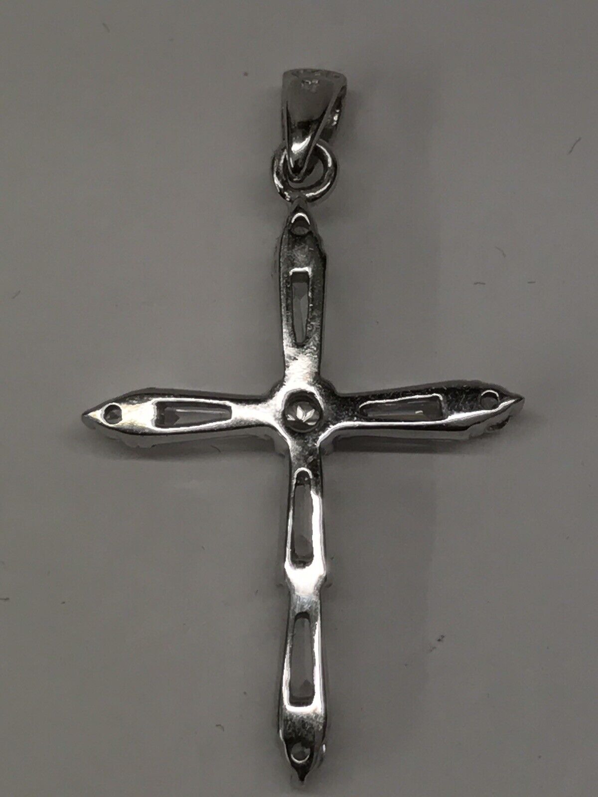 9ct White Gold Cubic Zirconia Cross - image 7