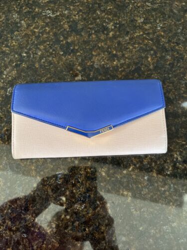 Fendi 2Jours Blue Leather And Cream Wallet Authent