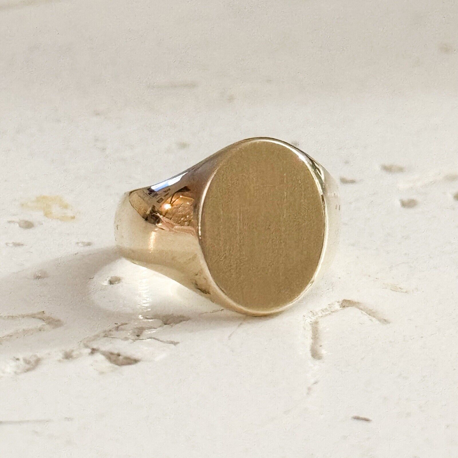 14k Solid Gold Signet Ring - image 1