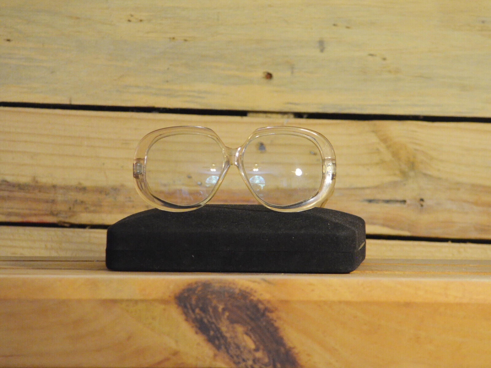 Foster Grant Clear FrameVintage Oversize Sunglass… - image 1