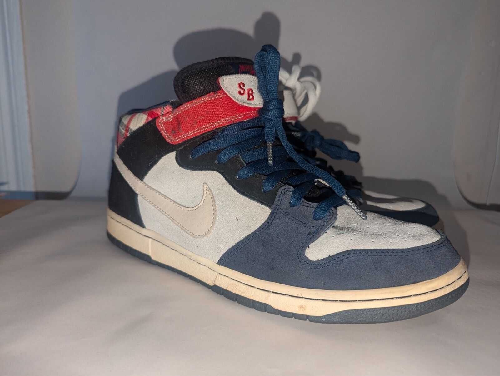 USED - 2008 "Goofy Boy" - Nike SB MID Dunks Jet S… - image 1