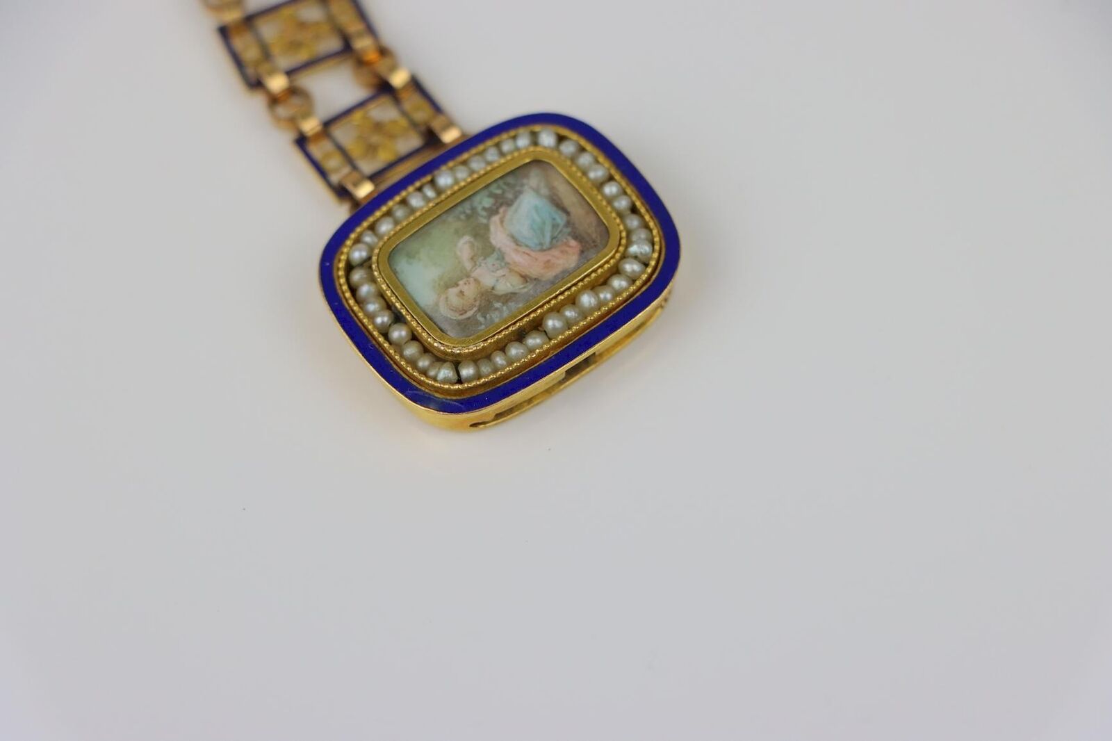 Antique 18K Gold Hand Painted Portrait Enamel Pea… - image 16