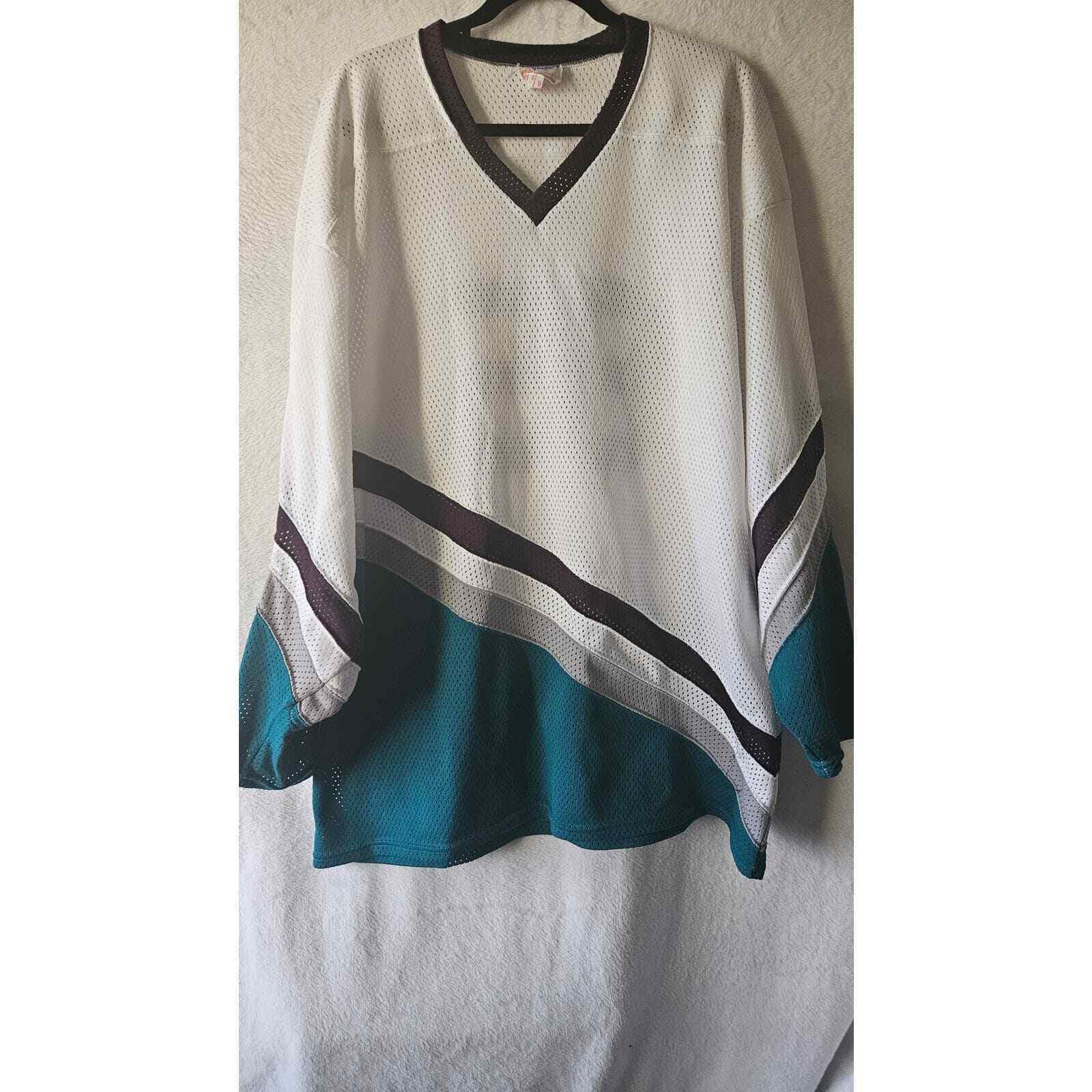 Men's XXL 85 hockey jersey - image 2