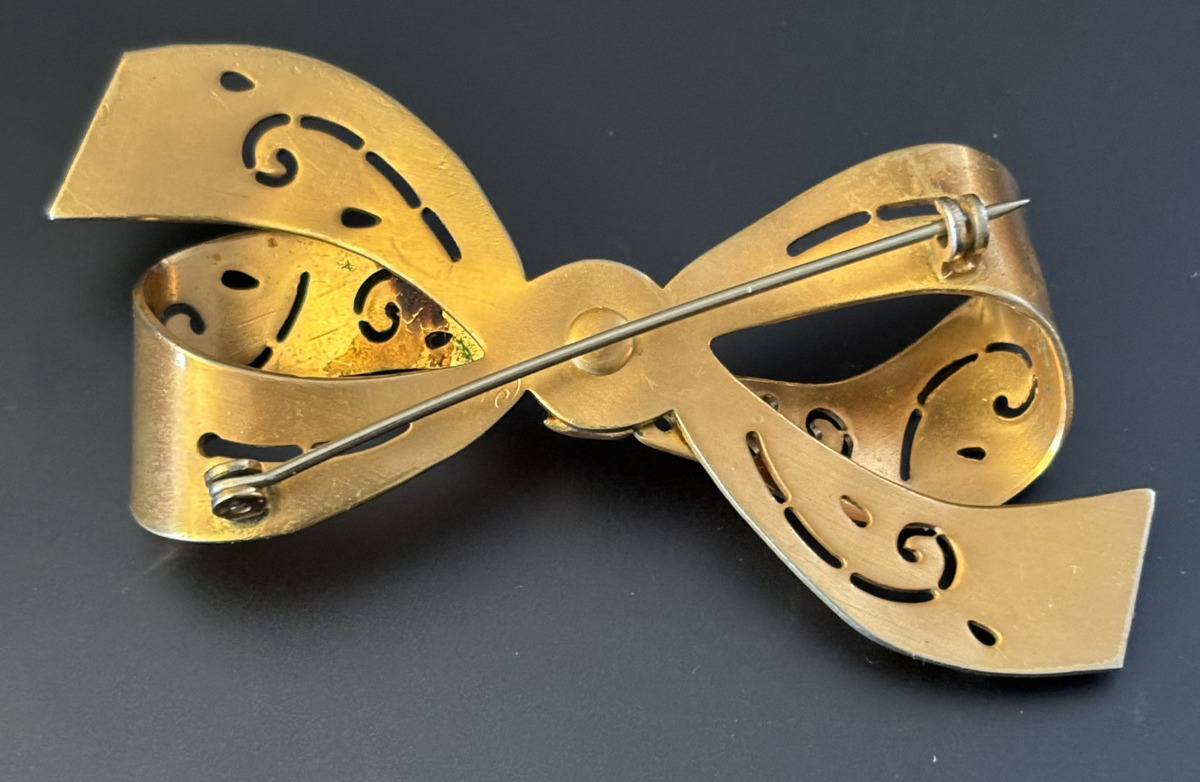 2 vintage Coro Gold Plated Pins / Brooches from W… - image 3