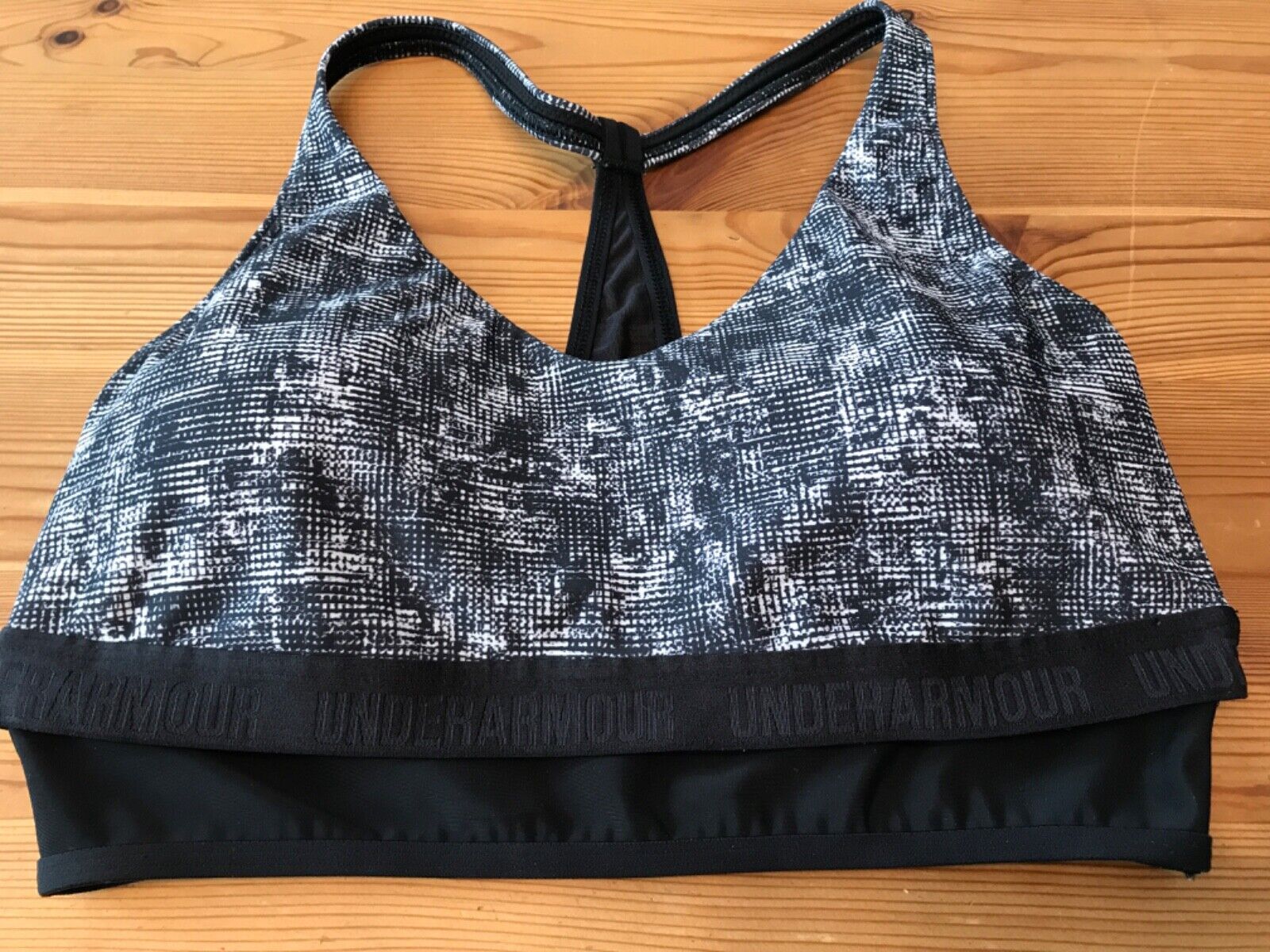 Under Armour Sports Bra Women's M Gym Compression - image 1