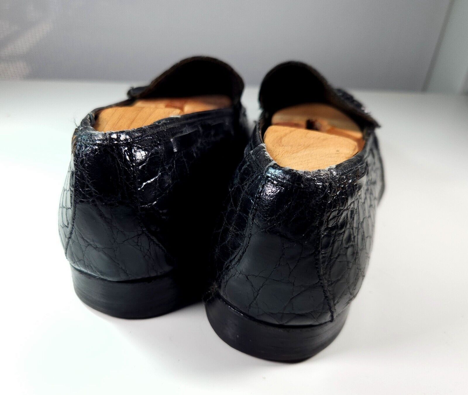 Unknown Make Vintage Black Alligator Loafers - image 3