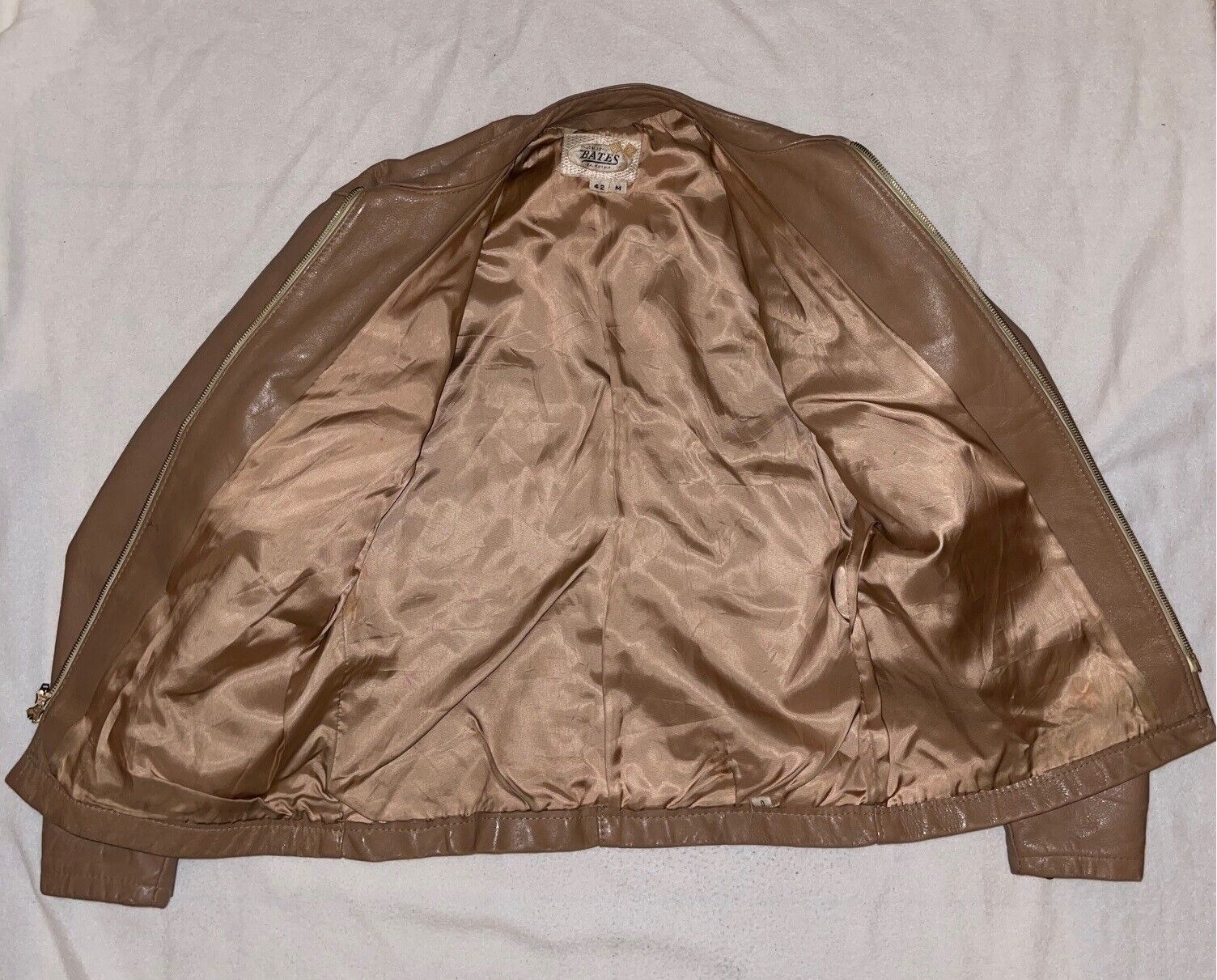 RARE tan Bates leather motorcycle jacket ture vin… - image 3