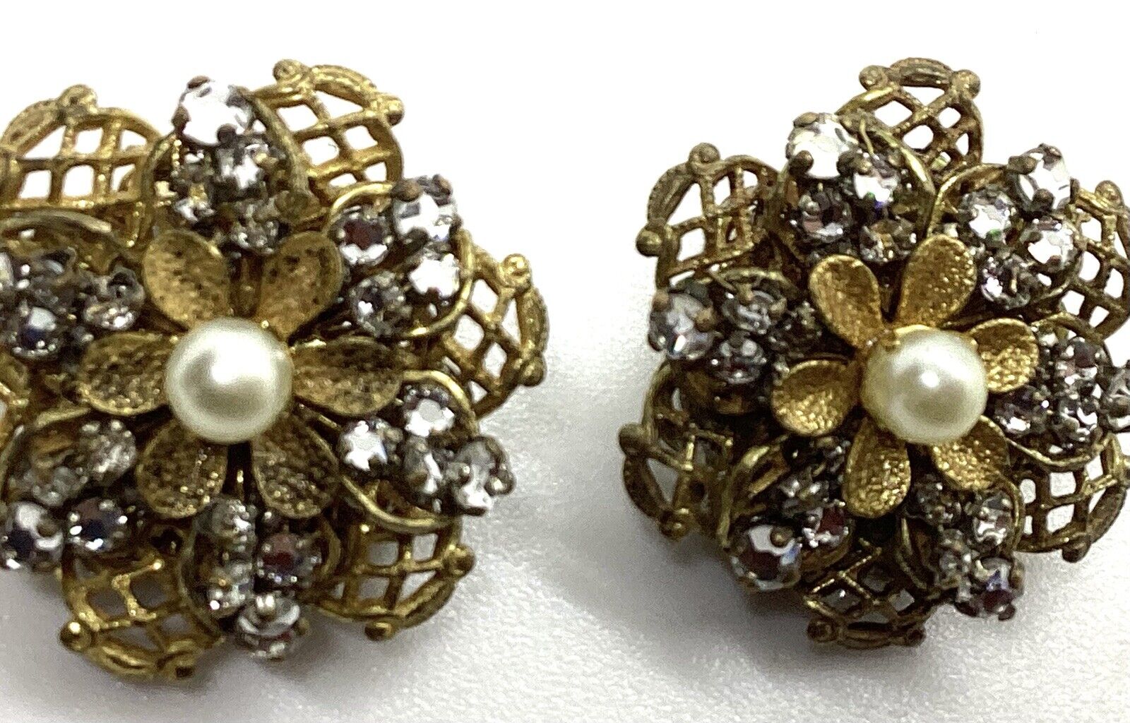 MIRIAM HASKELL Signed Pearl & Rhinestone Clip Ear… - image 12