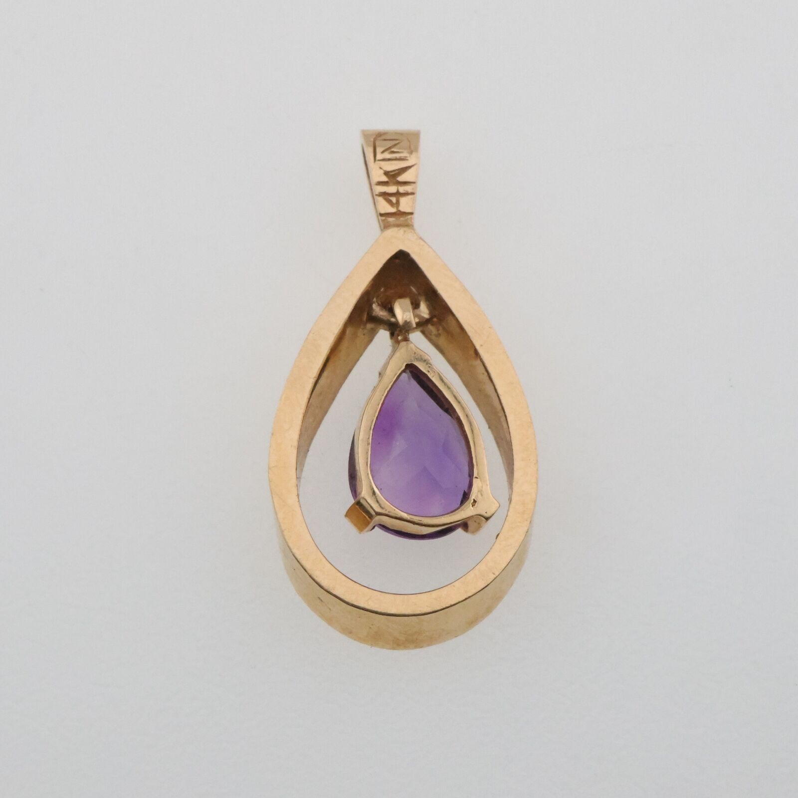 Pear Cut Amethyst Estate Pendant 14k Yellow Gold - image 2