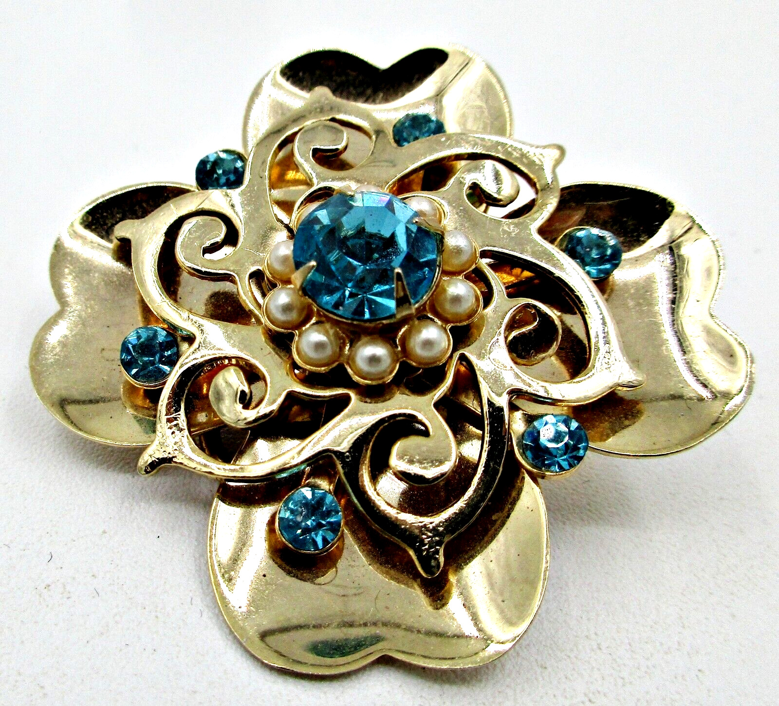 Vintage Unsigned Coro Brooch Flower Blue Rhinesto… - image 2