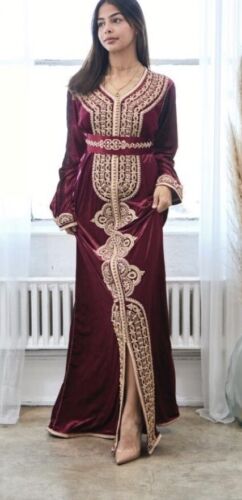 Beautiful Moroccan Kaftan/Formal beaded dress !