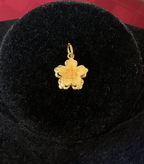 24k Pure Gold .999 Hibiscus Flower Pendant 4g - image 3