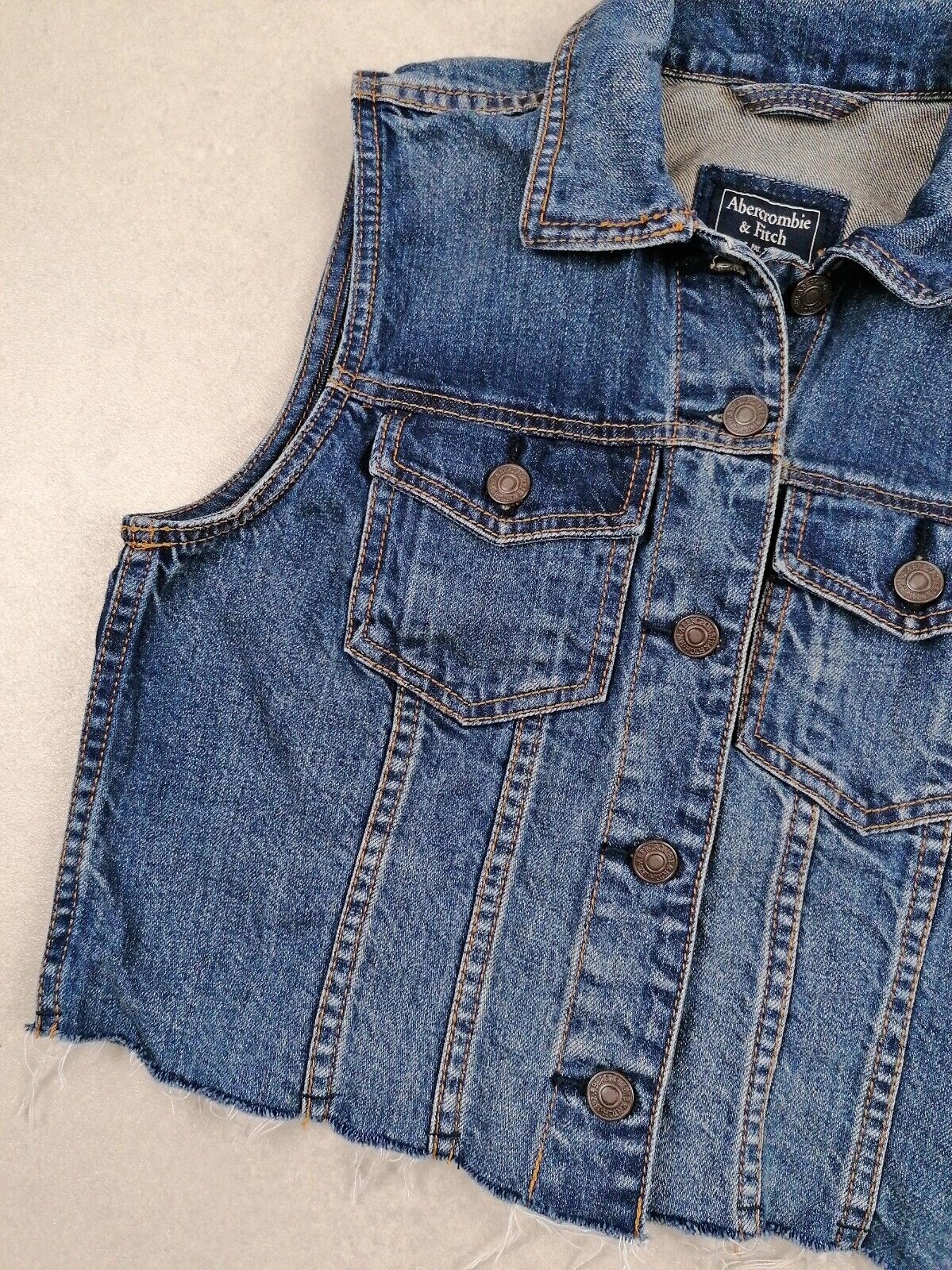 ABERCROMBIE & FITCH Vintage Y2K Denim Vest Top Je… - image 2