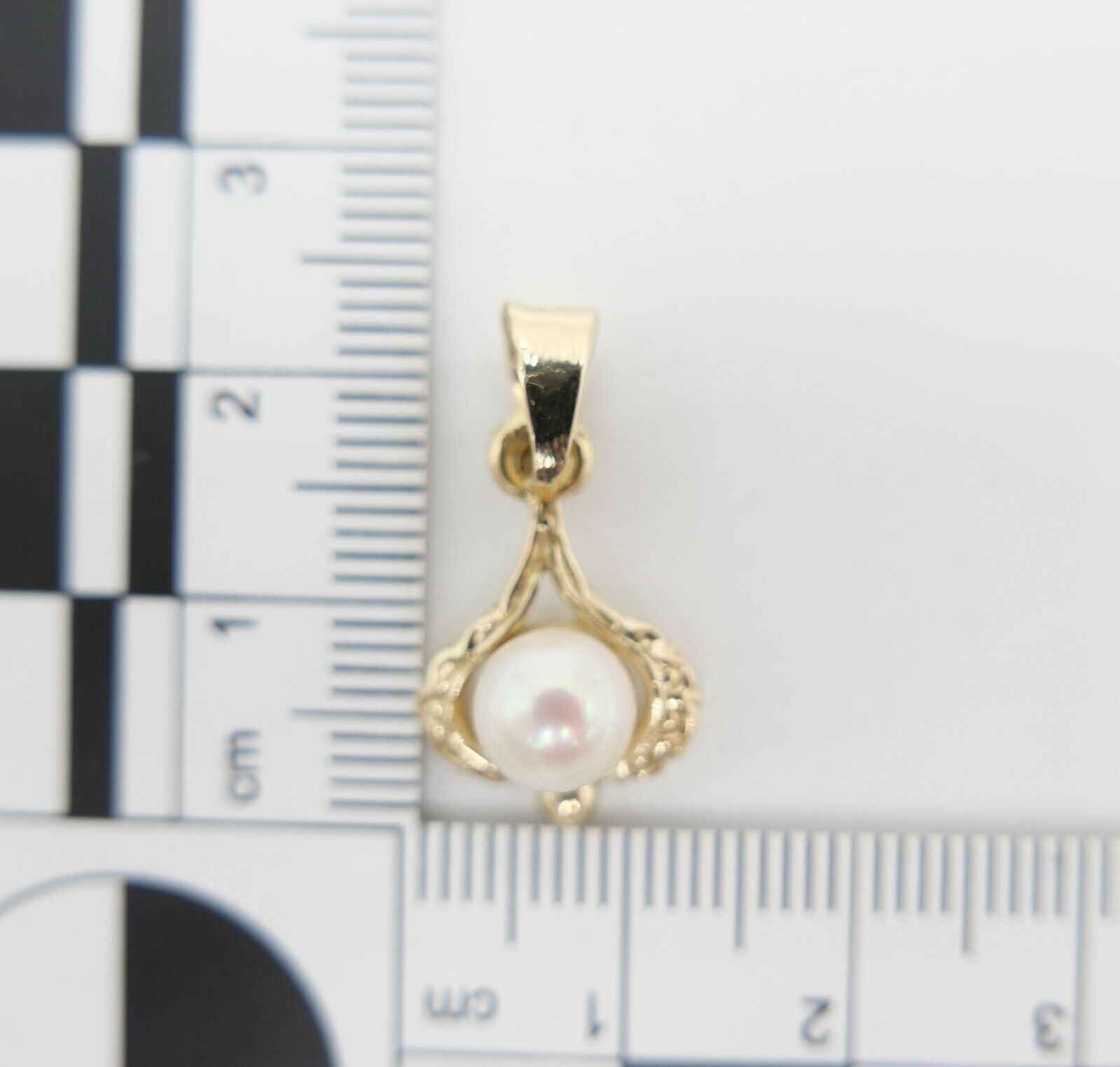 Old pendant 585 / 14K yellow gold with breeding p… - image 7