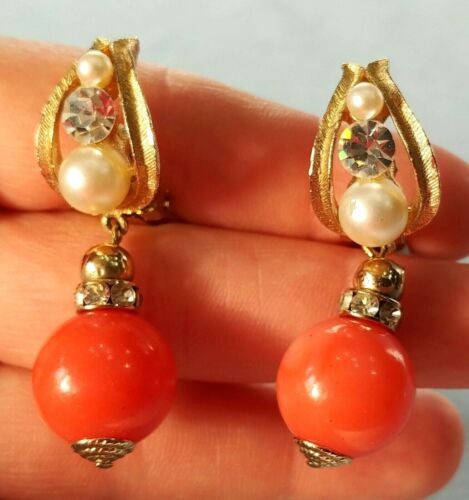 Vintage Clip Earrings Drop Dangle Lucite Coral Be… - image 1