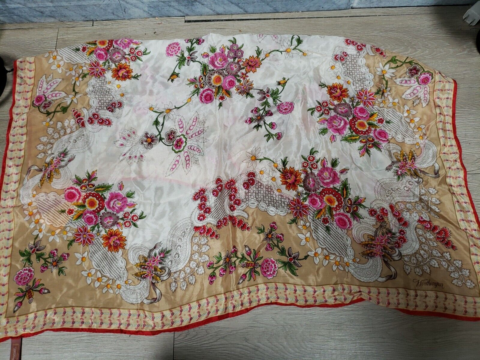 Worthington Floral Pattern 100% Silk Fringed Rect… - image 1