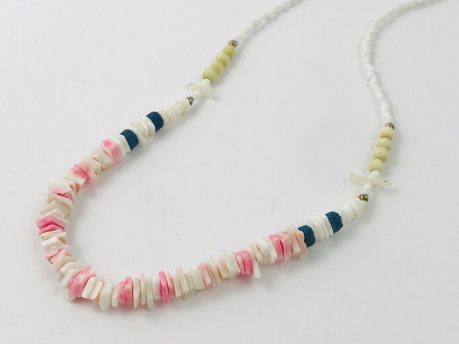 Vintage Fetish Bird Pink Puka Shell Necklace Hawa… - image 1