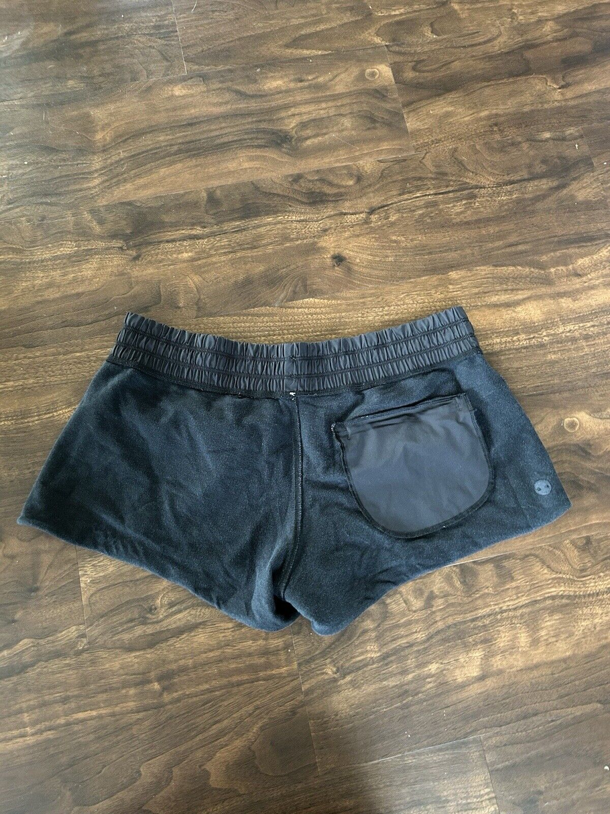 Lululemon Blissed Out Short II Heathered Black So… - image 6