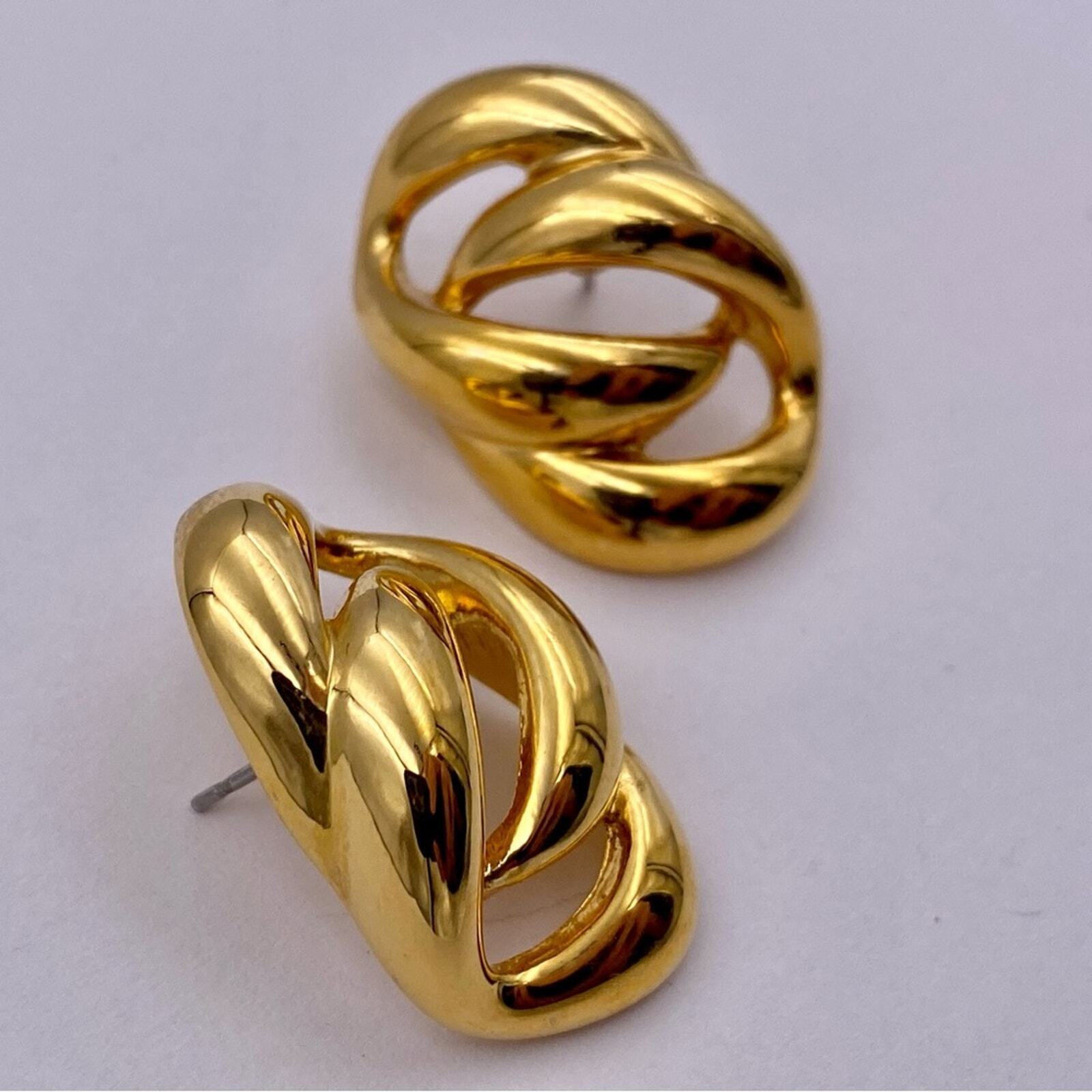 NAPIER Vintage Pretzel Style Cutout Golden Pierce… - image 13