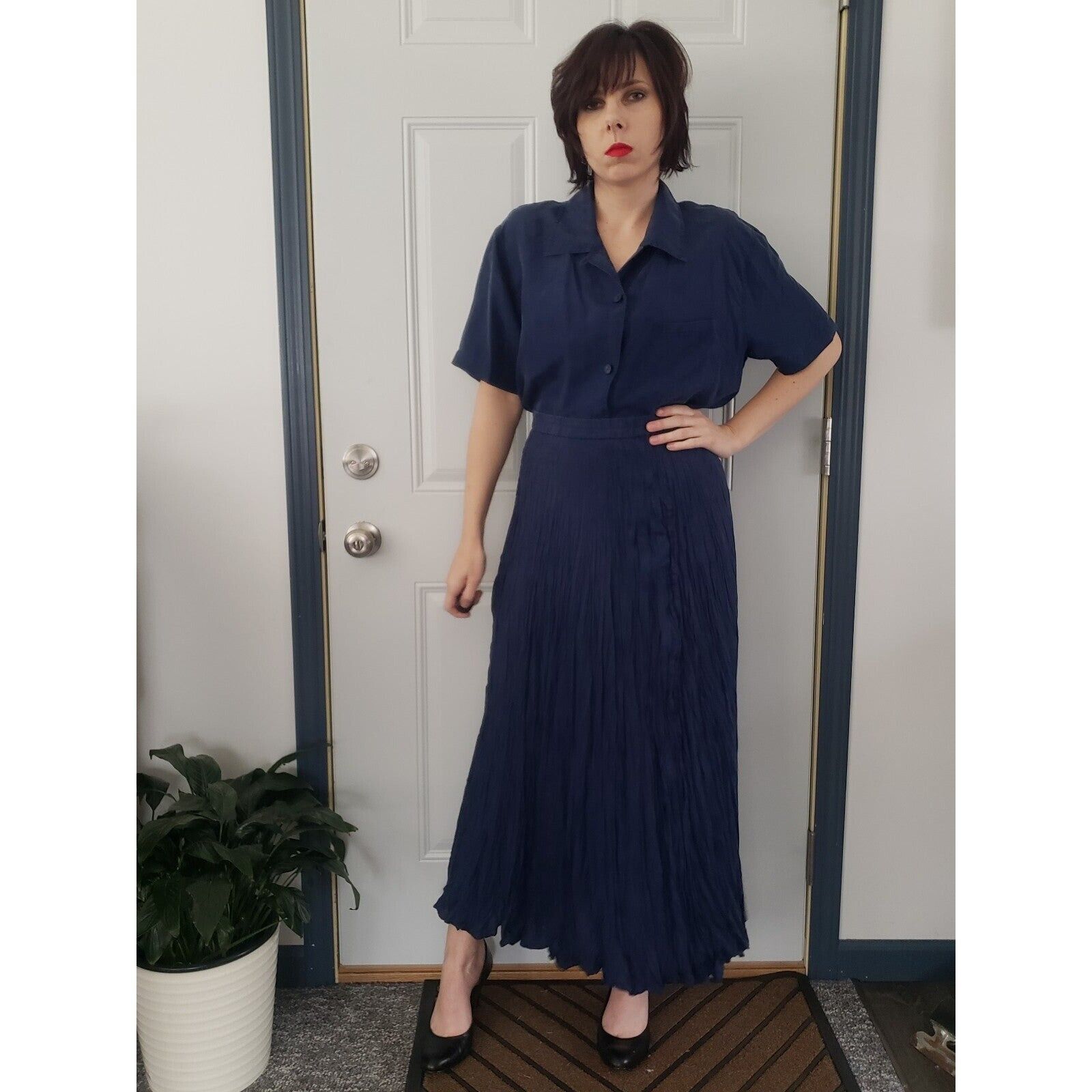 90s Diane Von Furstenberg Navy Blue Silk Skirt Set - image 1