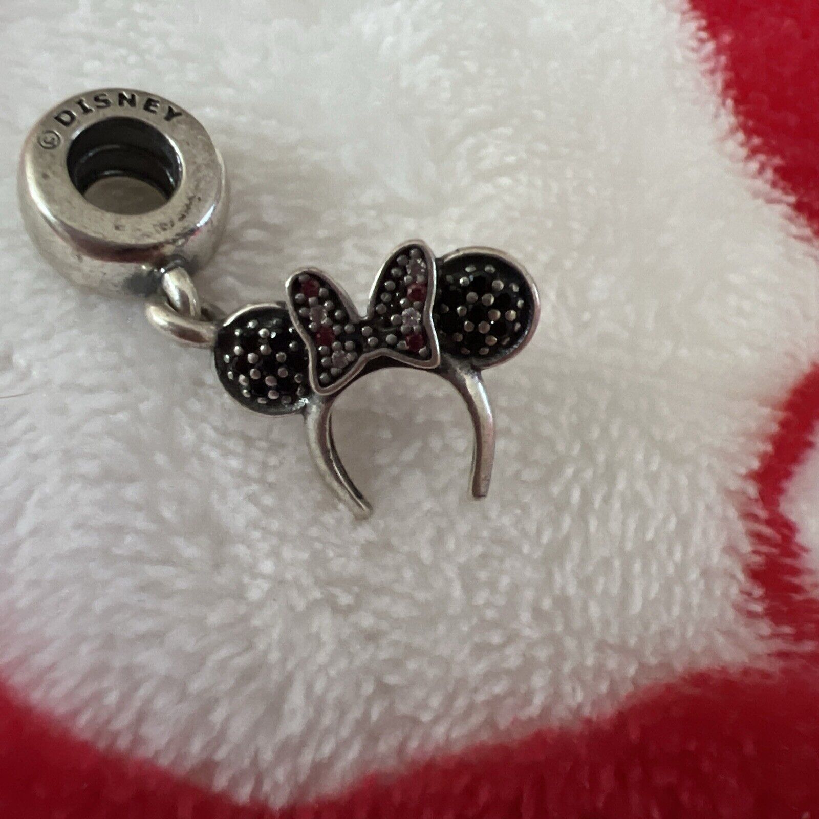 Minnie Mouse Pandora Charm - image 1