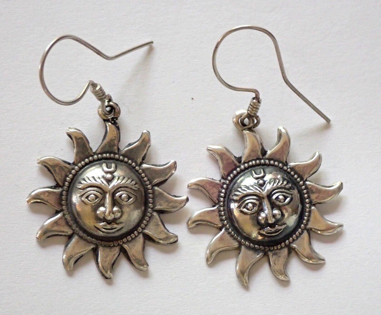 Small Thai Sterling Silver Sun Earrings Vintage 1… - image 2