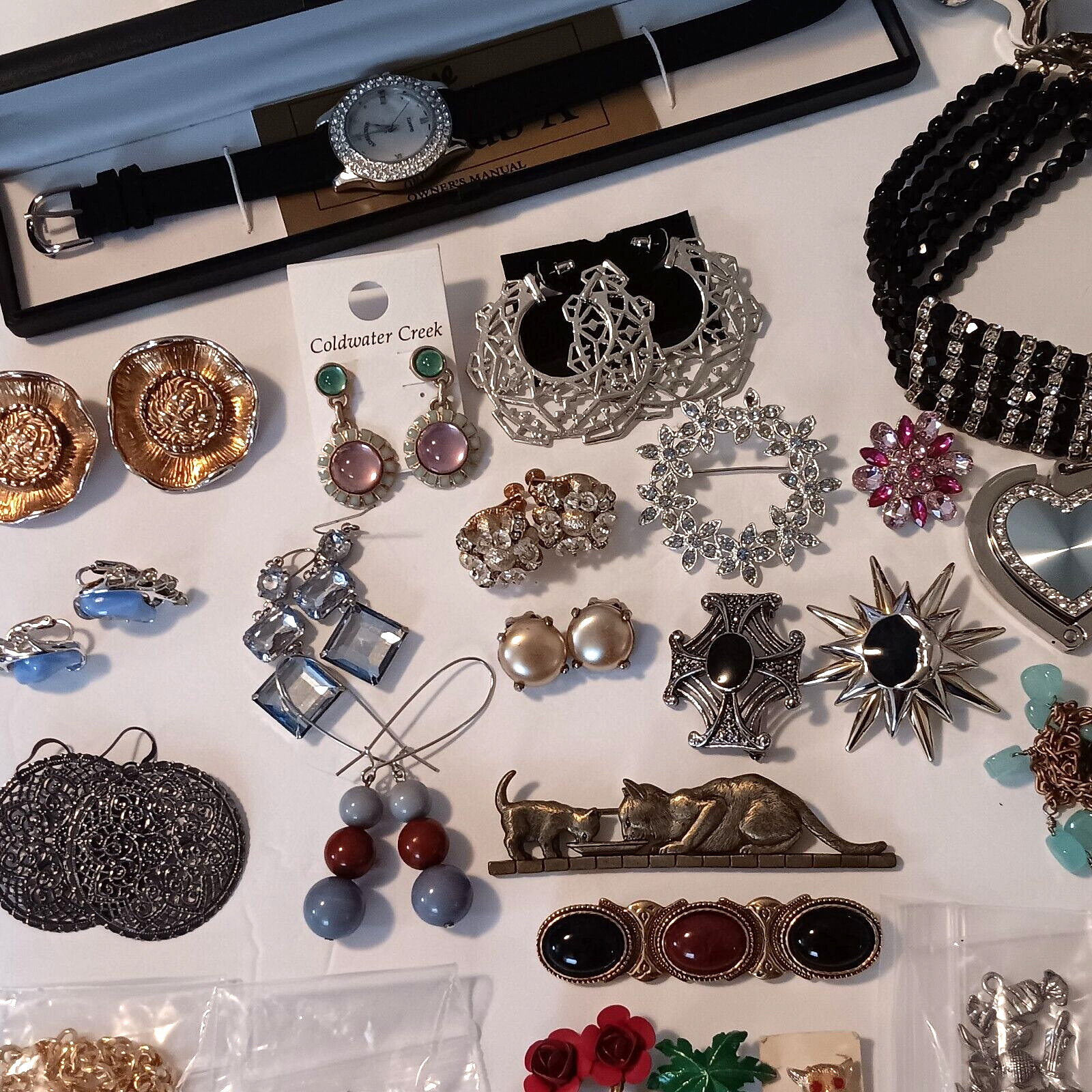 VINTAGE TO NOW LARGE 10LB COSTUME JEWELRY LOT EST… - image 16