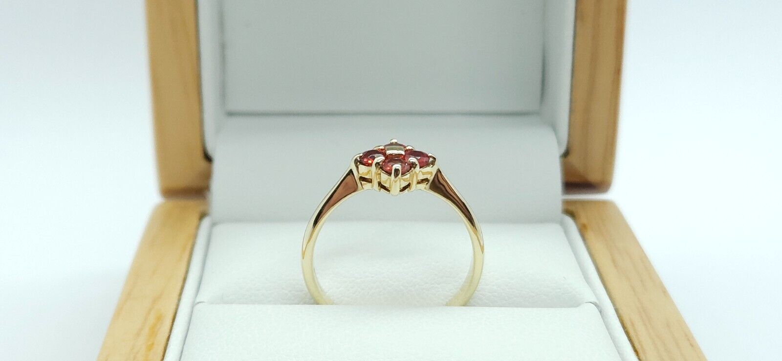 9ct Yellow Gold Orange fire opal ring - image 4