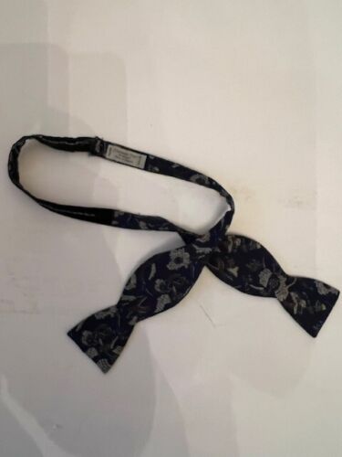 Christian Dior Monsieur silk bow tie - image 1