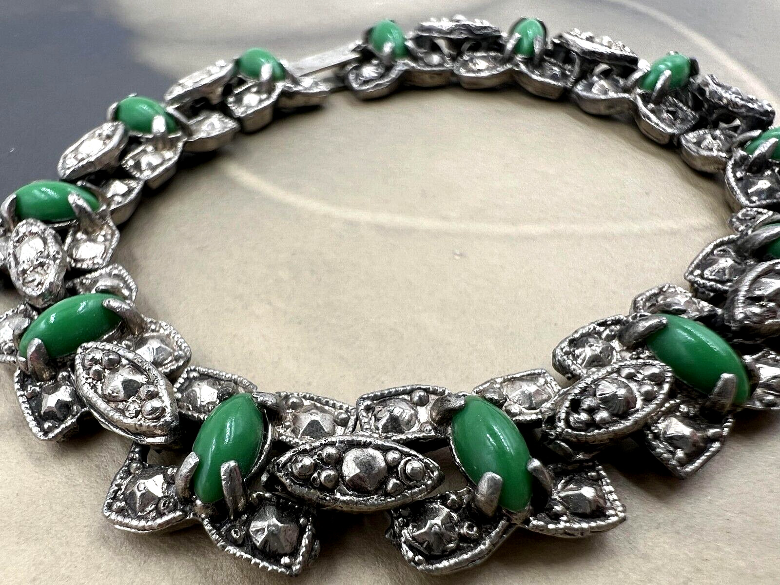 ANTIQUE ART DECO BRACELET GREEN JADE GLASS CABOCH… - image 2