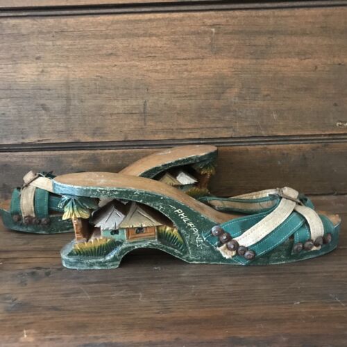 Vintage 1940'S Hand Carved Wood Sandals Wedged Sho