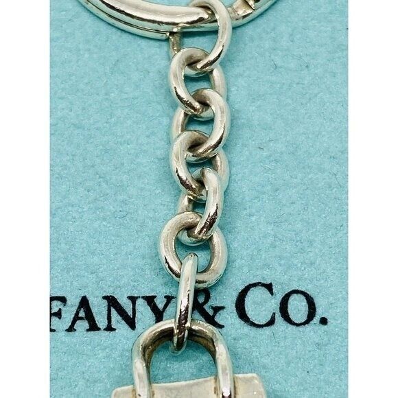 TIFFANY AND CO. STERLING SILVER SHOPPING BAG KEYC… - image 8