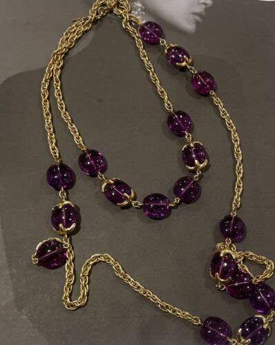 Vintage Crown Trifari Gold Tone Purple Lucite Long