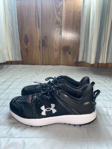 Size 11.5 - Under Armour Yard TF Black White - image 1