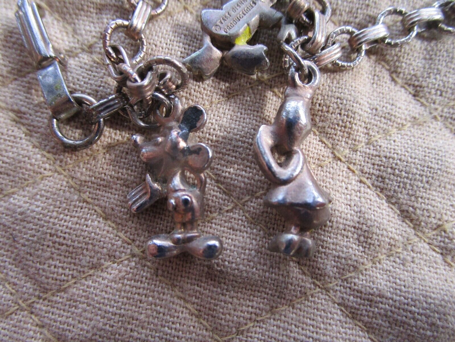 VINTAGE WALT DISNEY CHARM BRACELET MICKEY MINNIE … - image 5