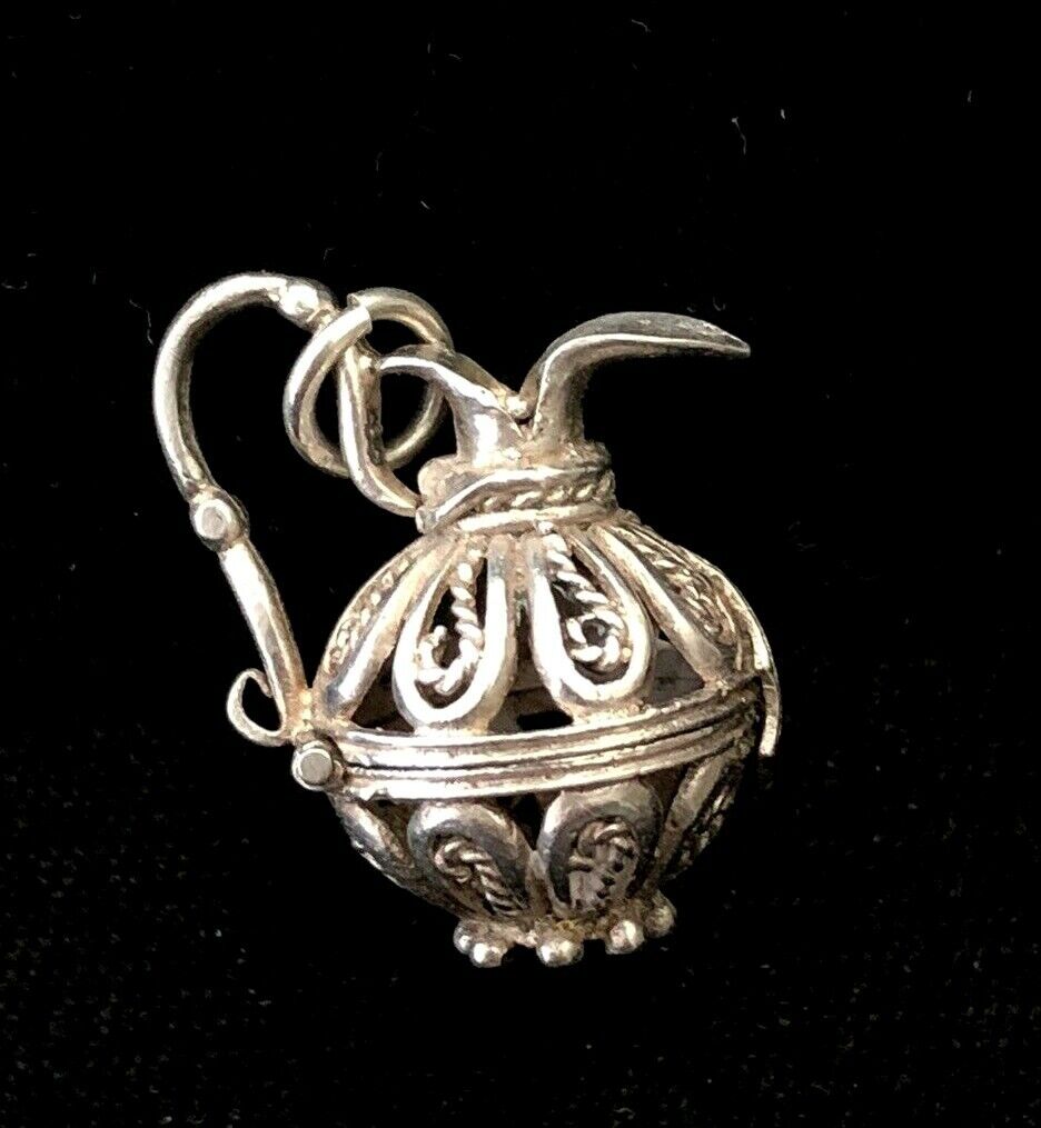 Vintage Sterling Silver Moveable Filigree Putcher… - image 2