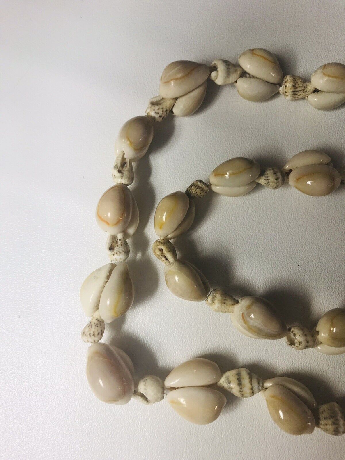 Shell 36" Necklace Hawaiian Vintage VISCO Lei Fer… - image 4