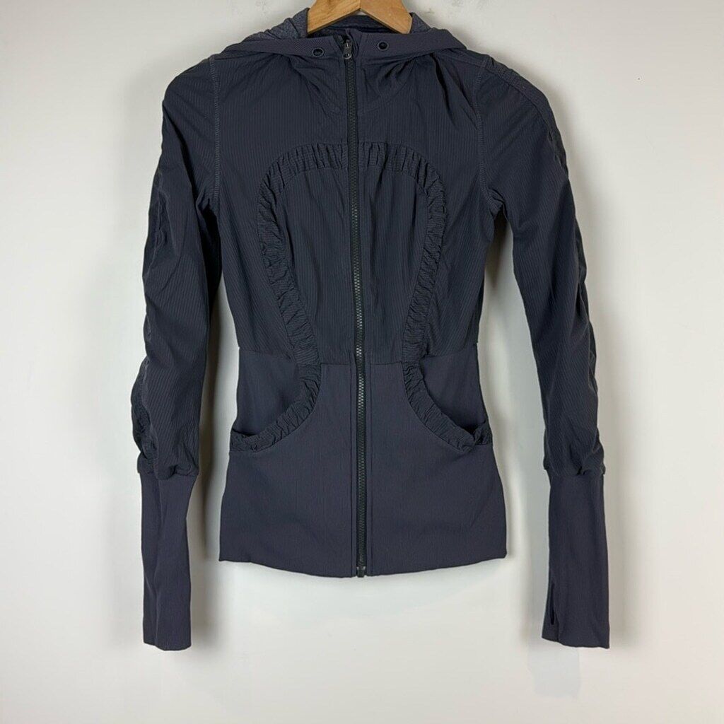 LULULEMON Dance Studio Jacket Size 4 Deep Coal Re… - image 3